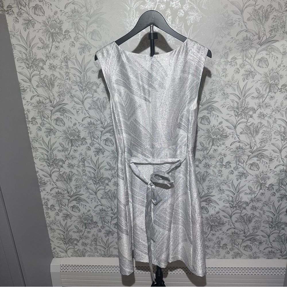 Ellen Tracy Shimmering Silver Midi Dress Size 12- Great Condition! - Picture 2 of 6